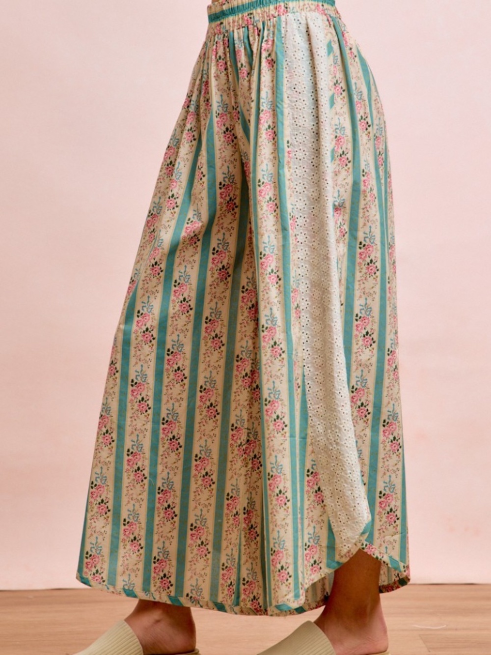 Bibi Floral Striped Print Eyelet Wide Leg Pants - Picture 12 of 12